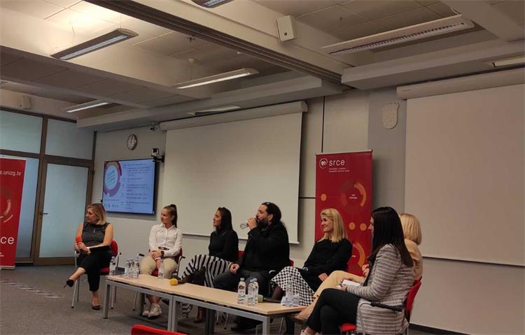 Slika /02_vijesti/2022/10 mjesec/Srce/Srce-Panel.jpg